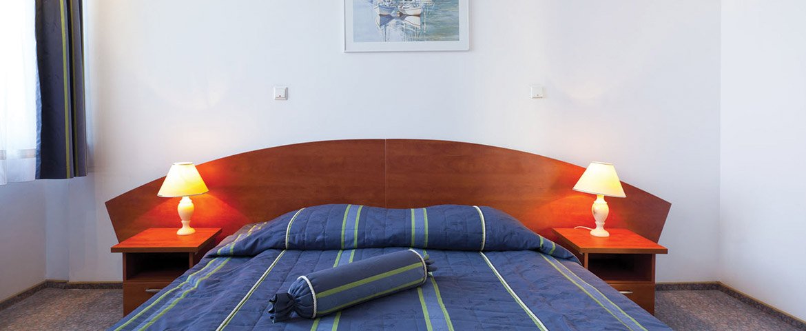 BELWEDERSKI hotel holiday accommodation in Warsaw Poland